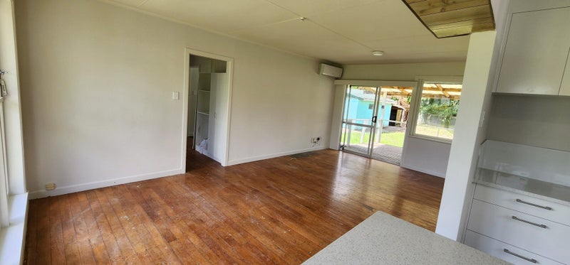 8 Holmes Avenue, Otangarei, Whangarei - Carousel 2