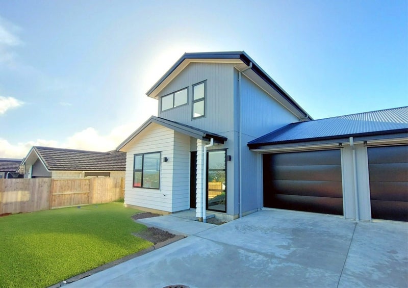 2/2 Jennian Avenue, Rototuna North, Hamilton - Carousel 20