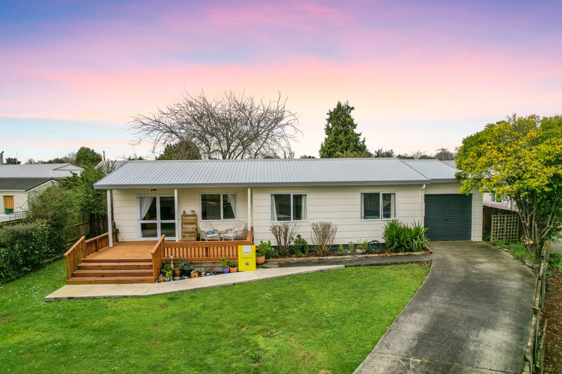 1 Stable Lane, Nawton, Hamilton - Carousel 2