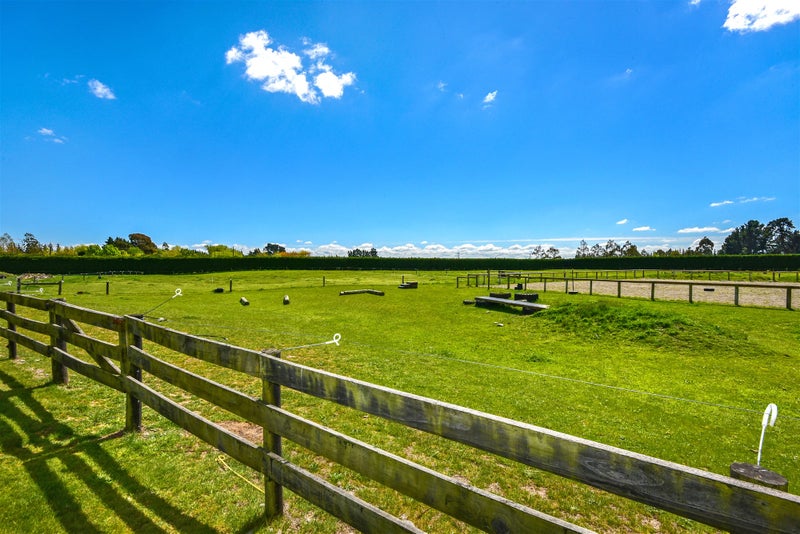 288 Bells Road, Christchurch - Carousel 10