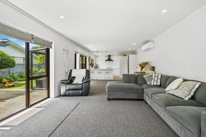 75 Belvedere AVE, Waikanae, Waikanae - Carousel 2