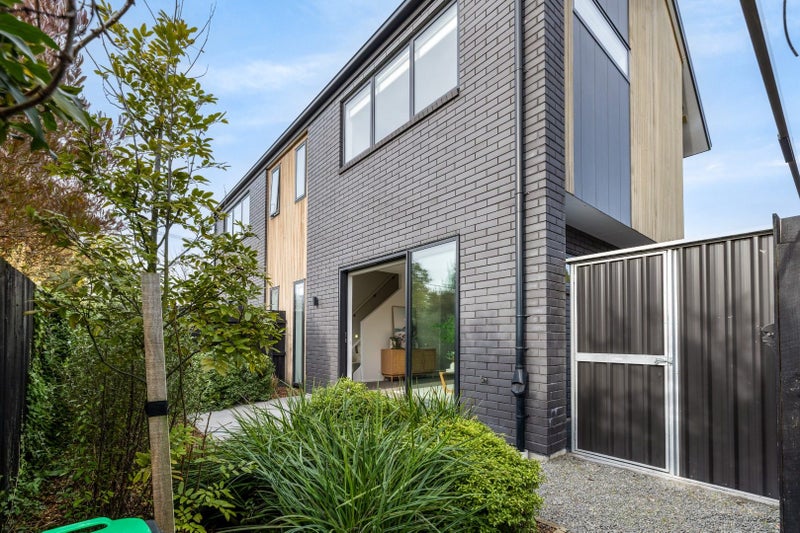 2/59 Waimairi Road, Upper Riccarton, Christchurch - Carousel 15