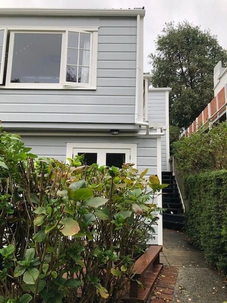 21 Ohiro Road, Aro Valley, Wellington - Carousel 2