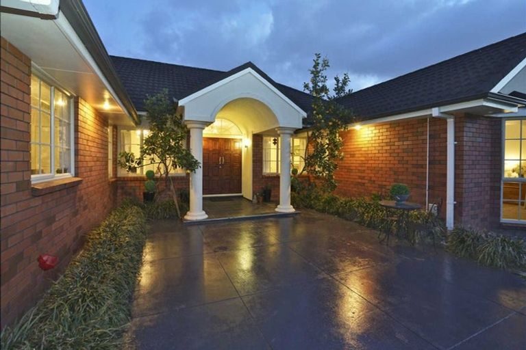 26 Malbec Place, Rototuna, Hamilton - Carousel 2