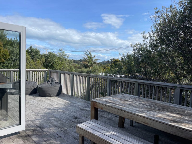 476A Sea View Road, Onetangi, Waiheke Island - Carousel 1