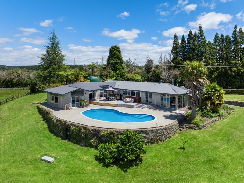 857 Mclaren Falls Road, Tauranga - Carousel 1