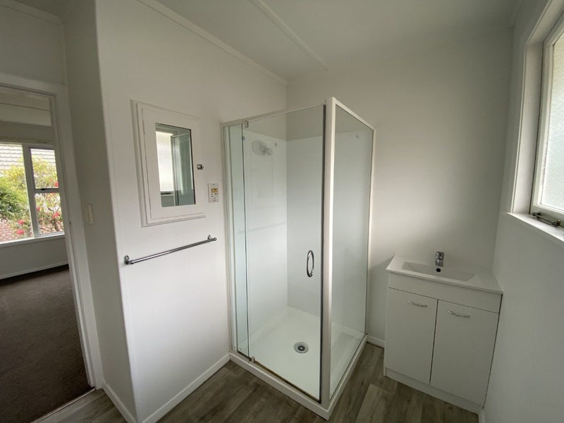 2/555 Fergusson Drive, Trentham, Upper Hutt - Carousel 9