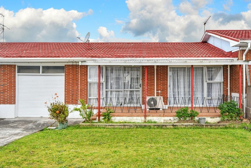 2B Fraser Road, Papatoetoe, Auckland - Carousel 1