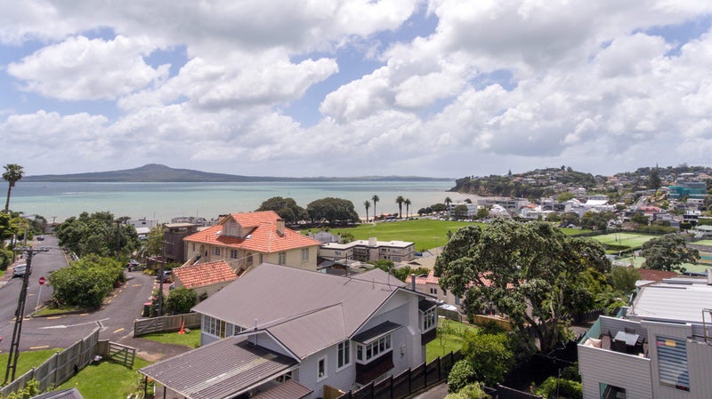 34 Auckland Road, St Heliers, Auckland - Carousel 1