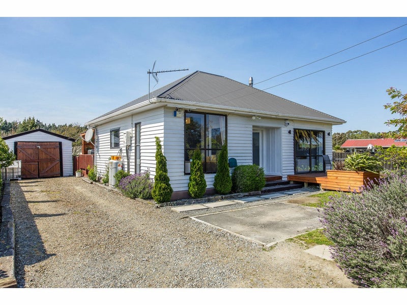 23 Kearneys Road, Linwood, Christchurch - Carousel 1
