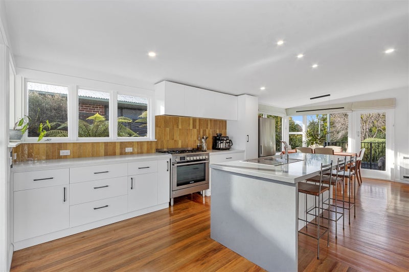 343 Eastern Terrace, Sydenham, Christchurch - Carousel 2