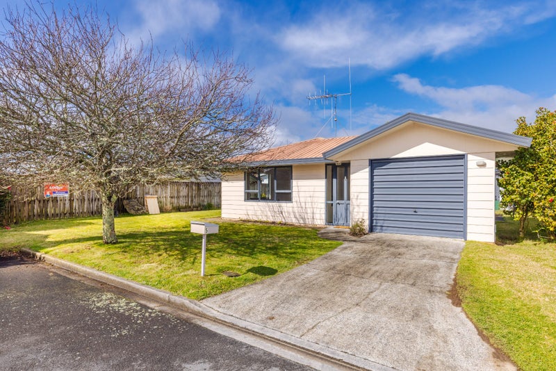 5 Cottage Lane, Pukete, Hamilton - Carousel 1