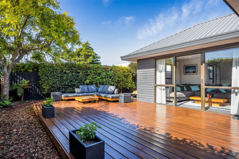 2 Algie Place, Avonhead, Christchurch - Carousel 2