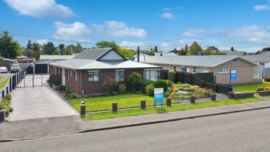 100 Melcombe Street, Tinwald, Ashburton - Carousel 1