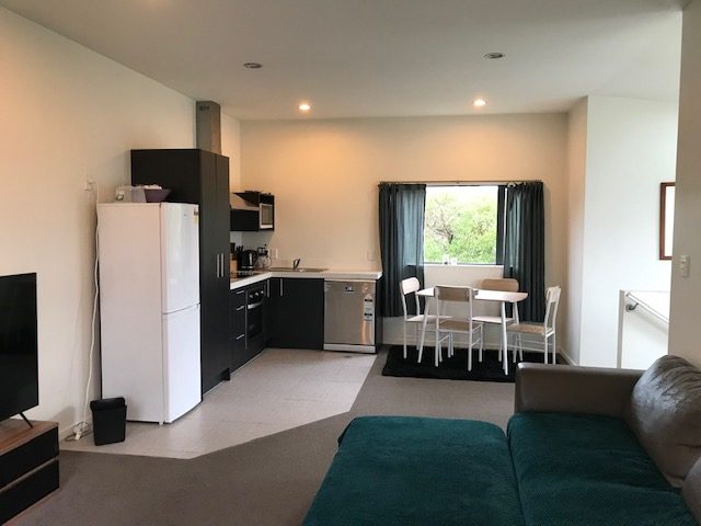 1/11 Gordon Place, Newtown, Wellington - Carousel 2