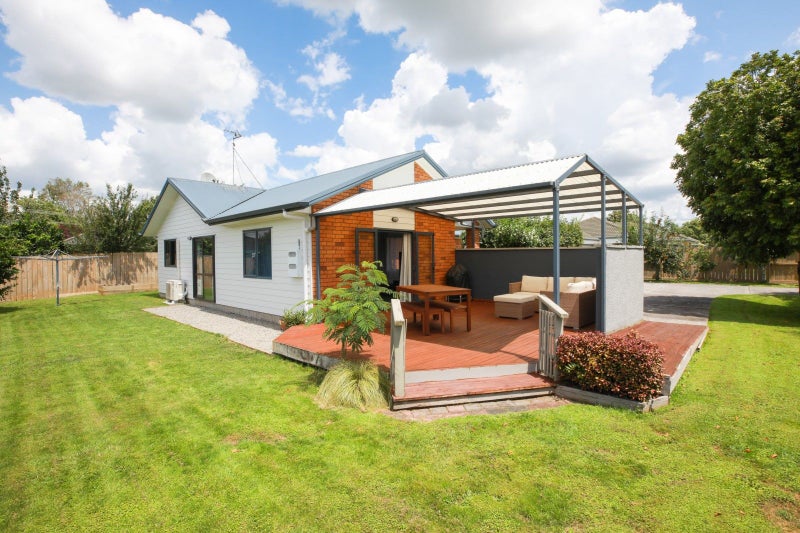 5 Pounamu Place, Fairview Downs, Hamilton - Carousel 1