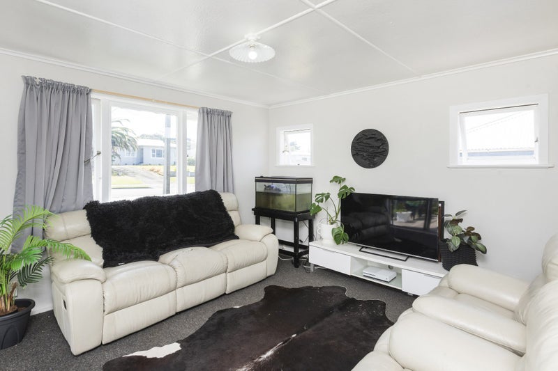 268 Stout Street, Mangapapa, Gisborne - Carousel 2