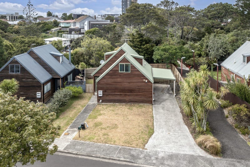 19 Caspian Close, New Lynn, Auckland - Carousel 2