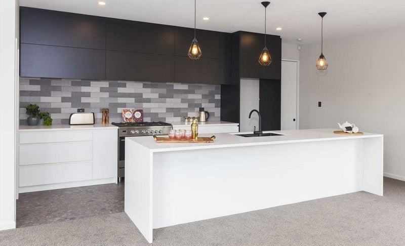 3 Ardnave Lane, Broomfield, Christchurch - Carousel 1