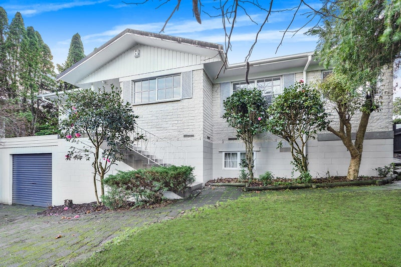 71 Glen Lynne Avenue, Queenwood, Hamilton - Carousel 2