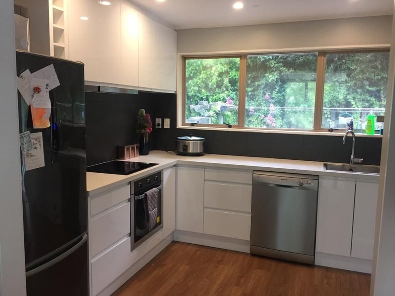 1/13B Upper Bourke Street, Kilbirnie, Wellington - Carousel 2