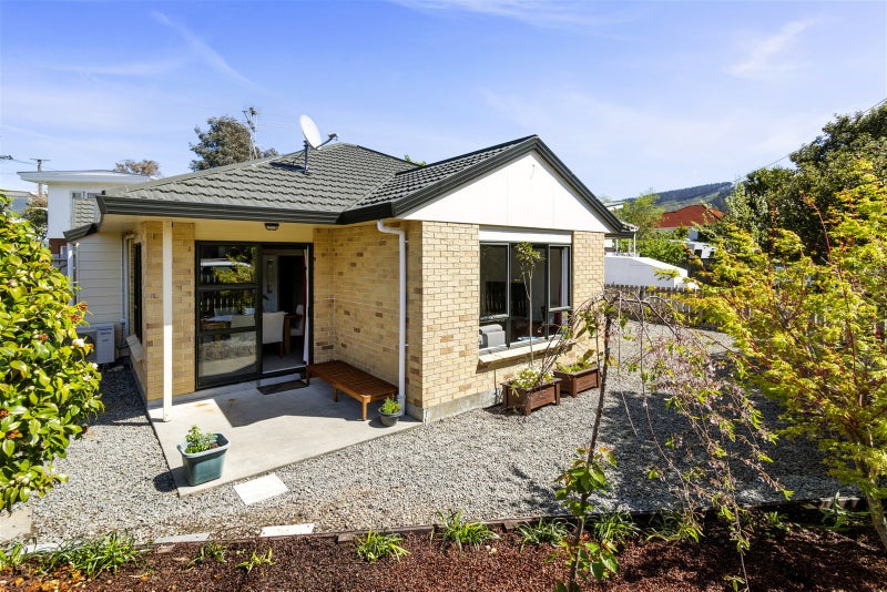 5 Ranui Terrace, Tawa, Wellington - Carousel 1