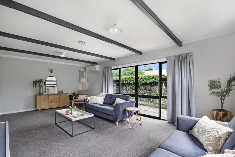 11 Carters Terrace, Tinwald, Ashburton - Carousel 1