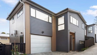 24B Canberra Avenue, Lynfield, Auckland - Carousel 1