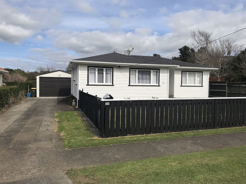 198 Ngamotu Road, Spotswood, New Plymouth - Carousel 1