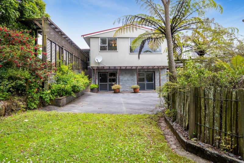 878 Oeo Road, Hawera - Carousel 1