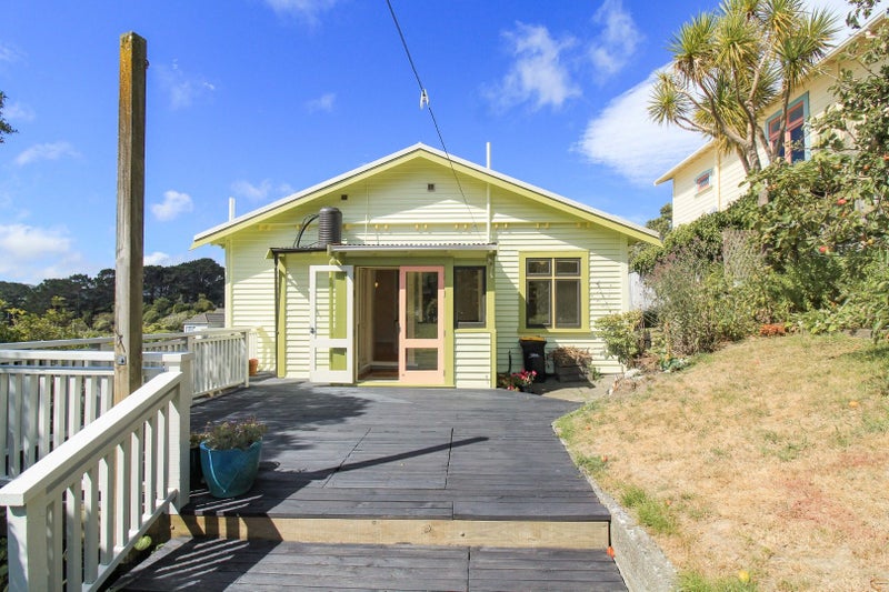 63 Standen Street, Karori, Wellington - Carousel 2