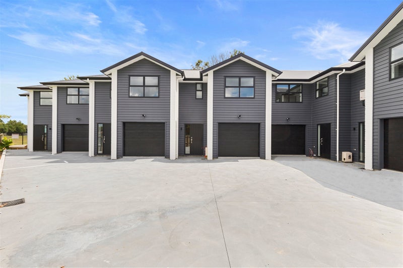 4/5 Arawa Street, Frankton, Hamilton - Carousel 2