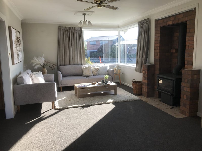 16 Bathurst Street, Allenton, Ashburton - Carousel 2