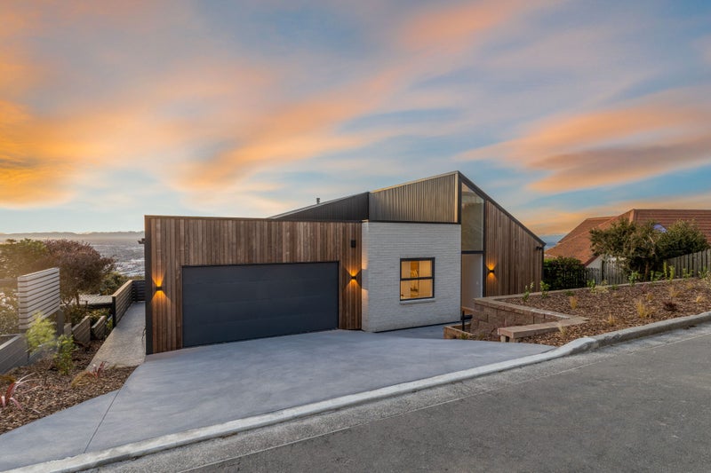 270 Major Hornbrook Road, Mount Pleasant, Christchurch - Carousel 1