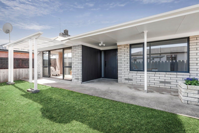 31 Campbell Street, Leamington, Cambridge - Carousel 2