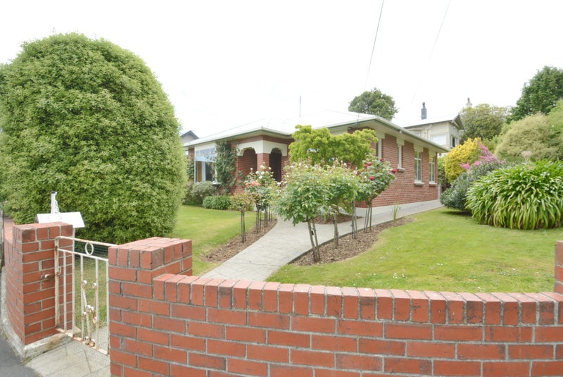 44 Elgin Road, Mornington, Dunedin - Carousel 1