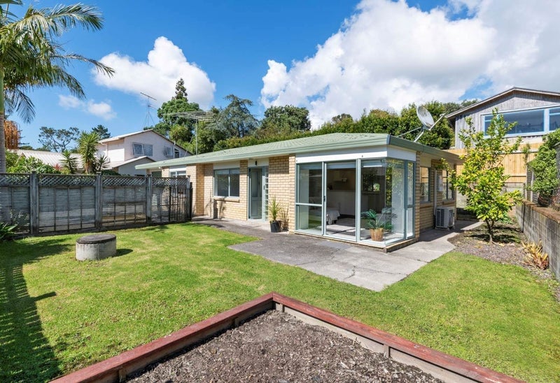 7C Shadon Place, Stanmore Bay, Whangaparaoa - Carousel 1