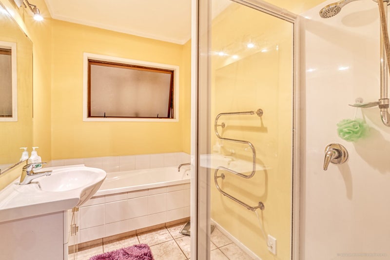 412 Whangaparaoa Road, Stanmore Bay, Whangaparaoa - Carousel 2