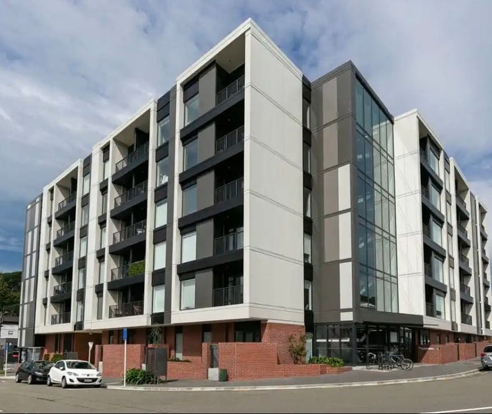 612/21 King Street, Mount Cook, Wellington - Carousel 1