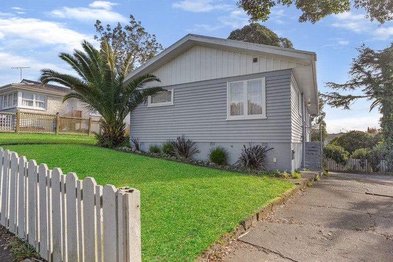 32 Caulton Street, Saint Johns, Auckland - Carousel 2