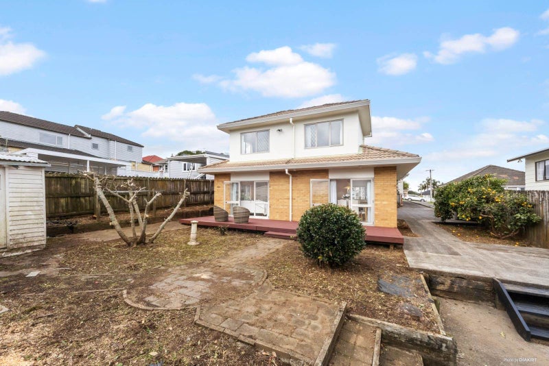 47A Hayr Road, Three Kings, Auckland - Carousel 2