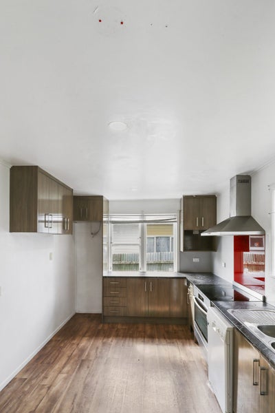 17 Capstick Road, Otara, Auckland - Carousel 2