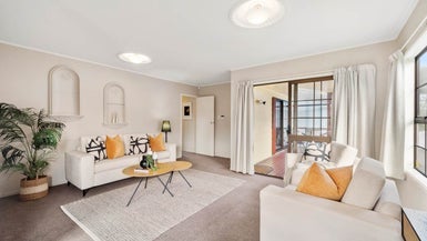 1/29 Akoranga Drive, Northcote, Auckland - Carousel 1