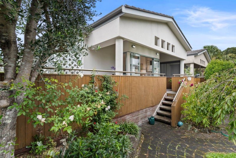 5/17 Matata Street, Blockhouse Bay, Auckland - Carousel 2