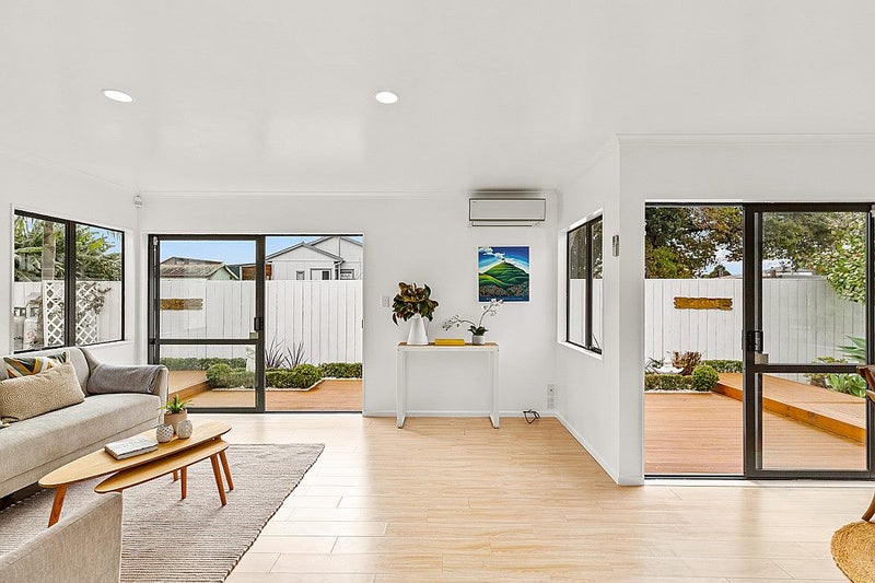 543B Weymouth Road, Weymouth, Auckland - Carousel 1