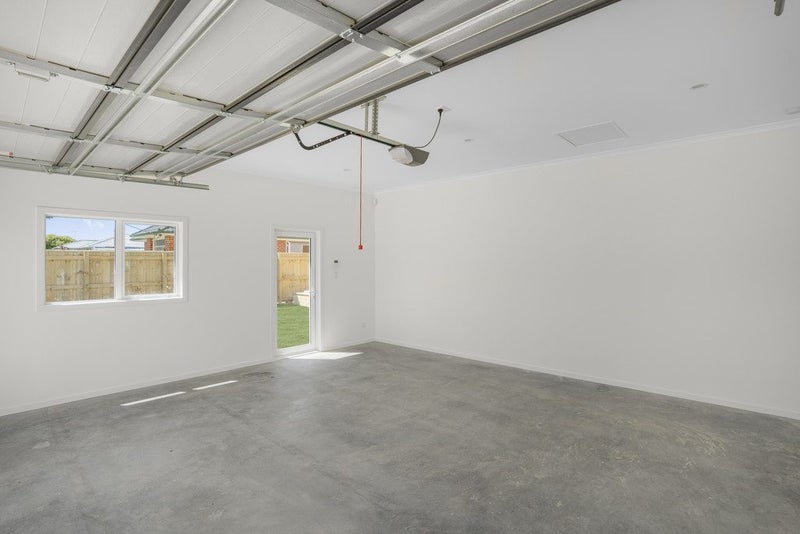 22A Moohan Street, Wainuiomata, Lower Hutt - Carousel 17