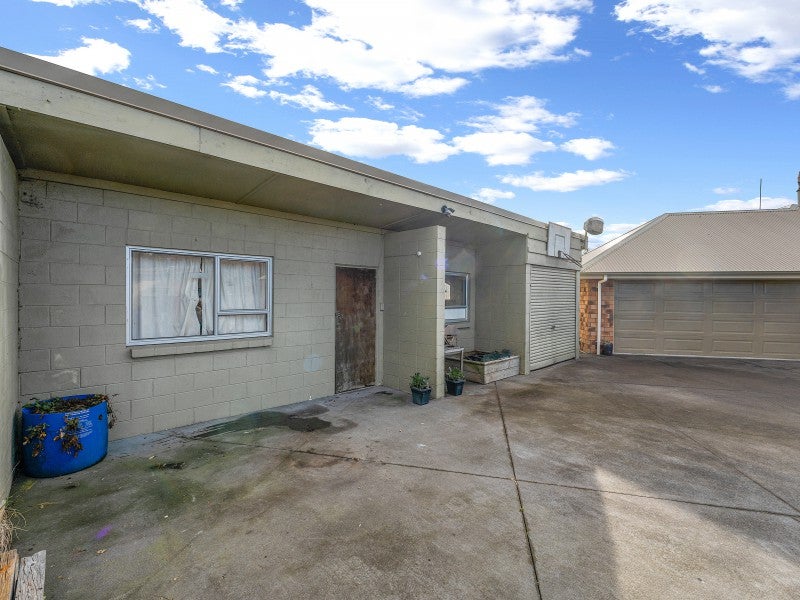 18A Regan Street, Stratford - Carousel 26