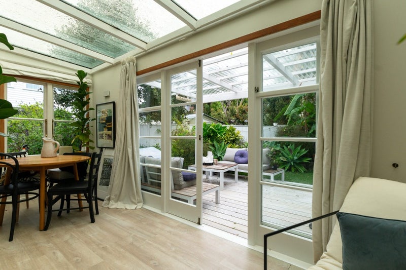 583A Mount Albert Road, Royal Oak, Auckland - Carousel 2