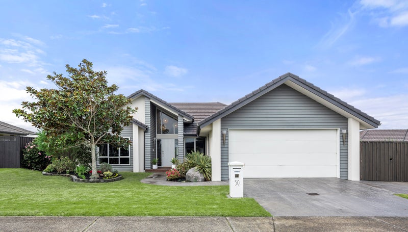 50 Hadley Wood Drive, Wattle Downs, Auckland - Carousel 1