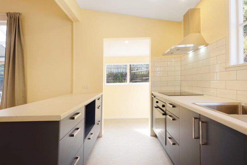 73 Awatea Street, Ranui, Porirua - Carousel 2